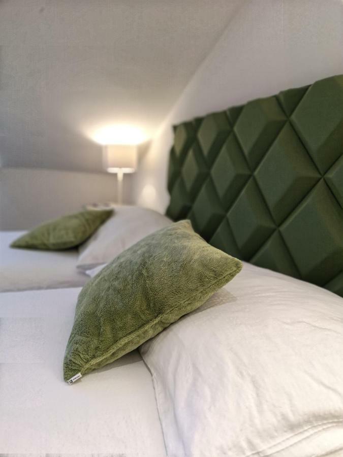 Hotel Du Raisin Лозанна Экстерьер фото